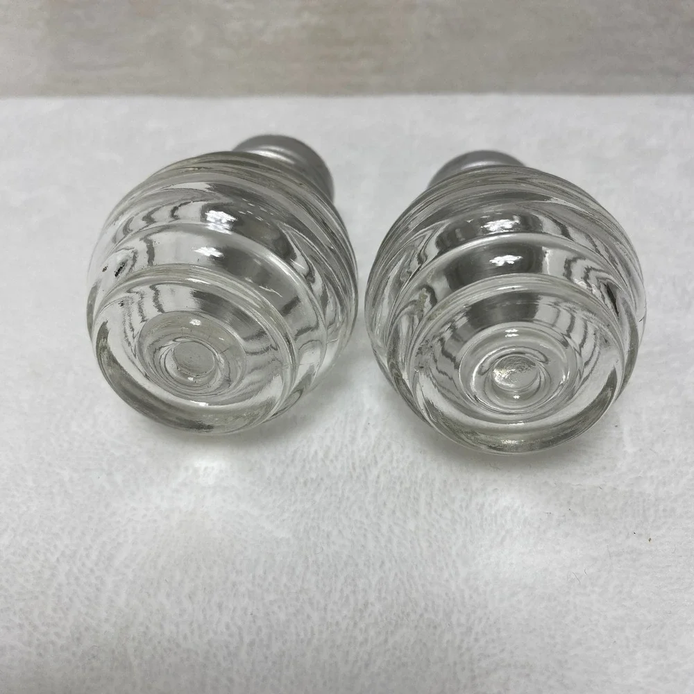 VTG Beehive Ribbed Salt & Pepper Shakers Aluminum Tops Art Deco Farmhouse Boho‎